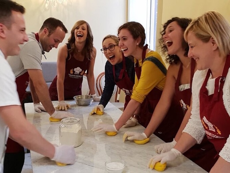Authentic Pizza and Gelato Cooking Class in Rome